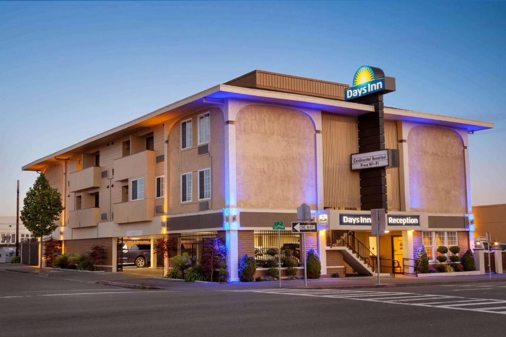 Days Inn by Wyndham Eureka CA Main image